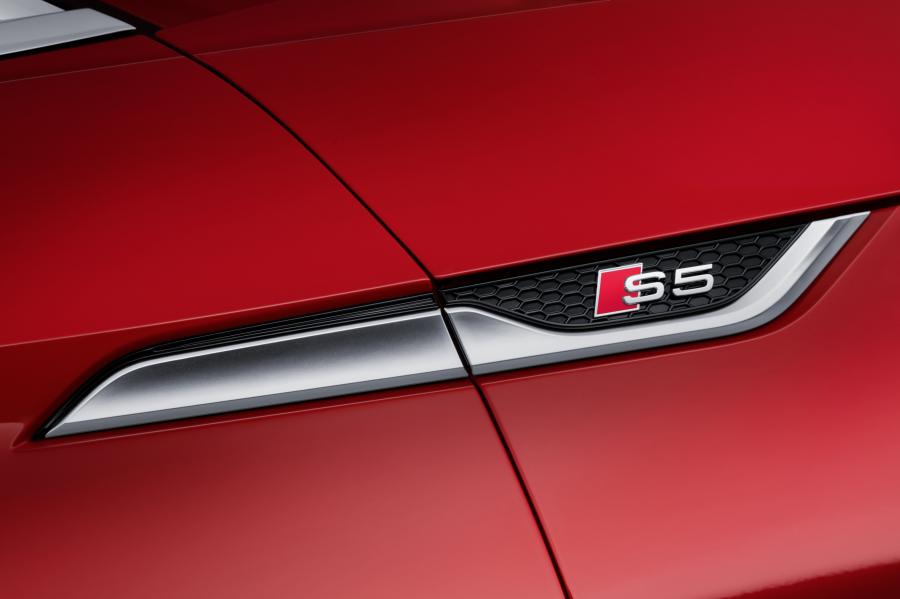 Логотип Audi S5 Coupe 2016 года  (WW) (фото 28 из 75)